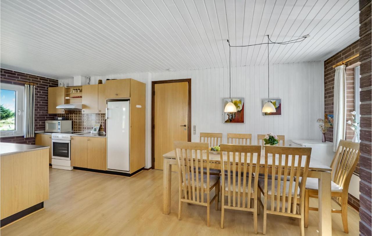 Cozy Home In Thisted With Wifi Klitmøller Εξωτερικό φωτογραφία